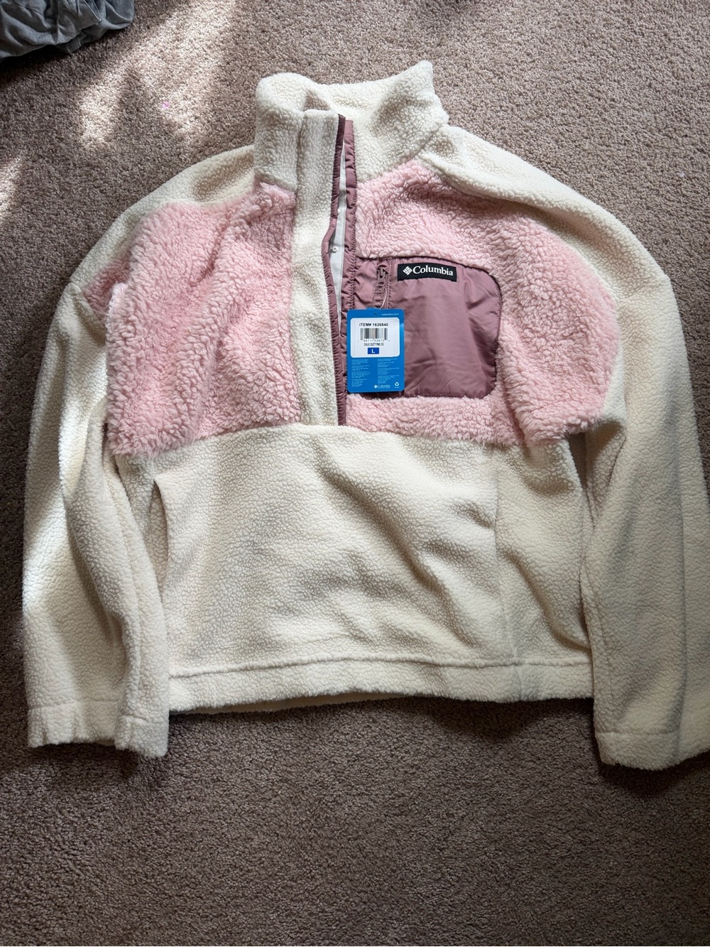 Columbia women’s Cream & Pink Fleece Pullover